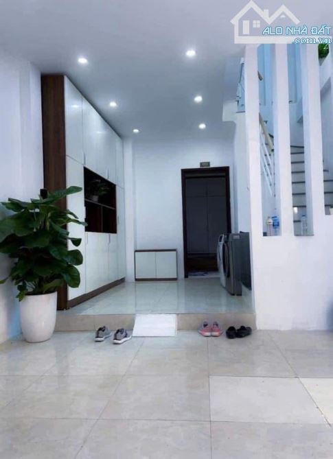 💥💥💥CĂN HỘ DỊCH VỤ MỄ TRÌ 50m 5 tầng - 10M Ô TÔ TRÁNH - 50 TRIỆU/THÁNG - MẶT TIỀN SIÊU R - 2
