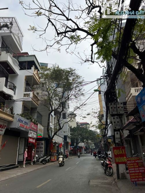 BÁN TÒA NHÀ VĂN PHÒNG PHỐ NGUYỄN NGỌC NẠI 136M2 GIÁ 55.6 TỶ - VỈA HÈ TO MẶT TIỀN RỘNG - 2