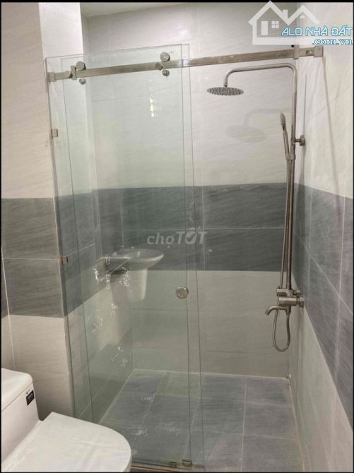 HXH 8m Sát MT Quang Trung P10 DT 72m2=8mx9m, Xây 1 Trệt 2 Lầu ST đang kinh doanh - 2