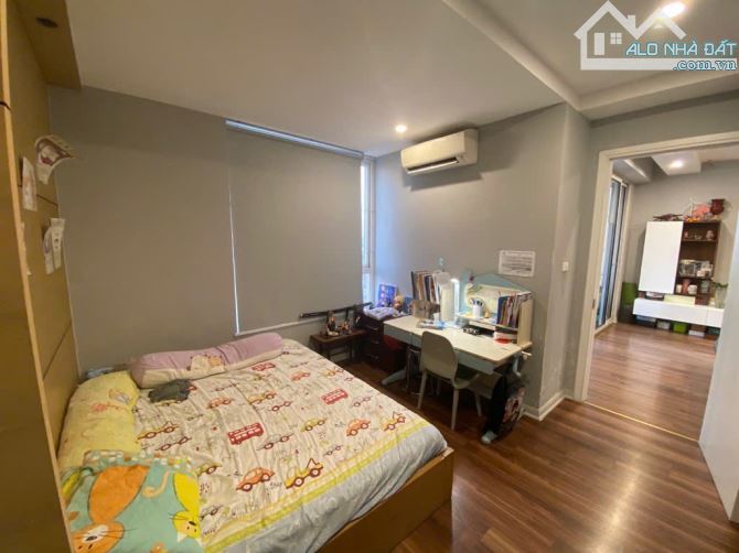 Bán Chung cư Thành Thái- 130m2 - Nội thất đẹp ở luôn- 4PN- 2Wc- 2 Ban công- 9 tỷ - 3