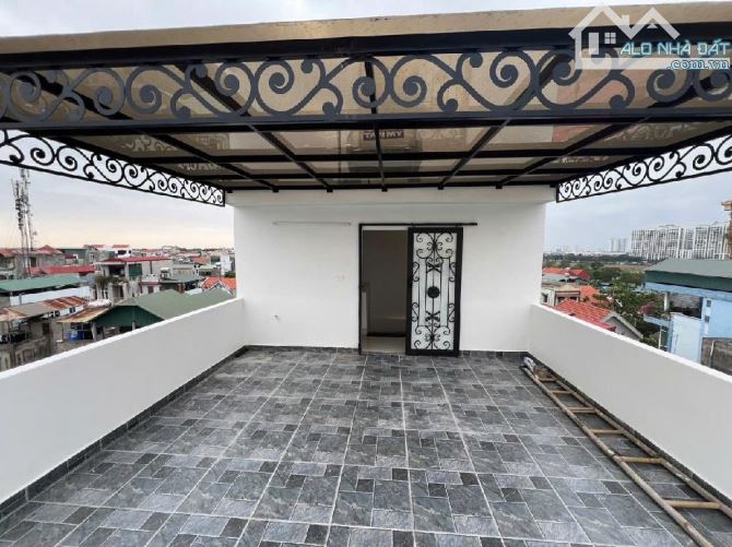 Siêu phẩm 6 tầng Phúc Lợi, Nhà 3 mặt thoáng, lô góc, 30m ra ô tô tránh, dt 50m2, giá 5 tỷ - 3