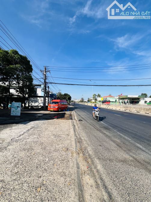 Bán 200m2 mặt tiền QL1A gần vòng xoay Bắc Phan Thiết Phường Xuân An TP Phan Thiết 7.6 tỷ - 3