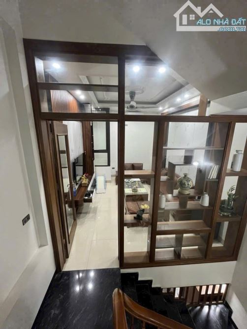 LÊ QUANG ĐẠO - 44M2 - SỔ VUÔNG NỞ HẬU - NGÕ THÔNG - Ô TÔ ĐỖ CỬA - 3