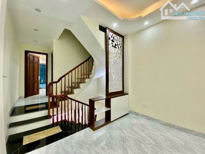 Bán nhà 39m2 cạnh UBND xã Liên Trung, Đan Phượng. Nhà xây 4 tầng, mặt ngõ thông Ôtô đỗ cửa - 3