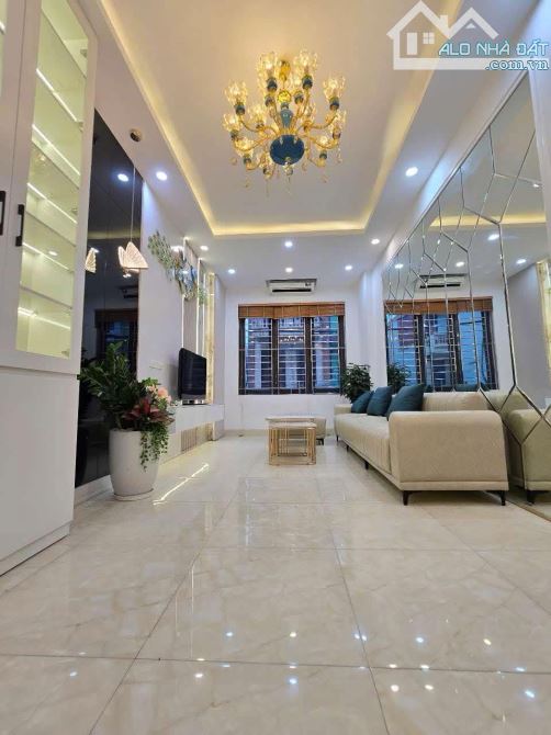 10 Tỷ có nhà diện tích 50m Ôtô 7 chỗ vào nhà thải mai - 3