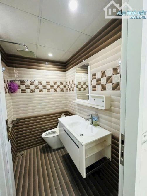 CHỦ GỞI BÁN NHÀ CẤP 4 (DT: 118M2) SỔ RIÊNG THỔ CƯ 100% ĐƯỜNG OTO RỘNG P. TRUNG DŨNG - 3
