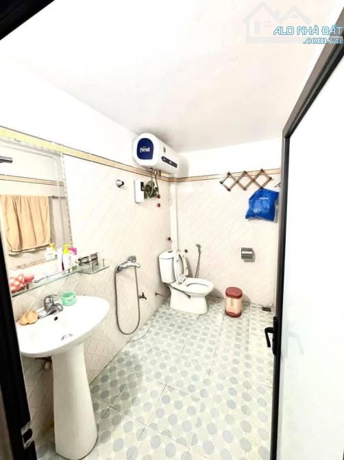 Anh Hoài bán Nhà Quan Hoa, 70m2, 4 Tầng, Kinh doanh, giá: 12.5 tỷ, Cầu Giấy - 3