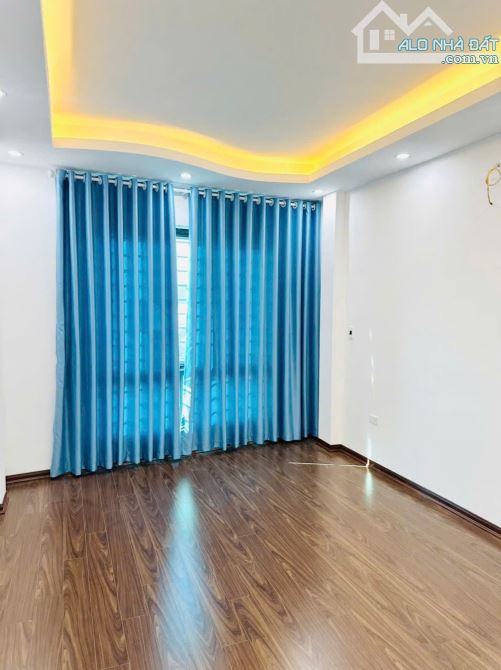 Bán nhà 46m2 gần trường Tiểu Học Tân Hội. Cạnh Vinhomes Đan Phượng. Đơn lập 5 tầng 6 ngủ. - 3
