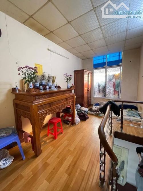 BÁN CĂN HỘ TẦNG 2 TT BỘ CÔNG AN PHỐ KHÂM THIÊN 60M - 2.3 TỶ - 4