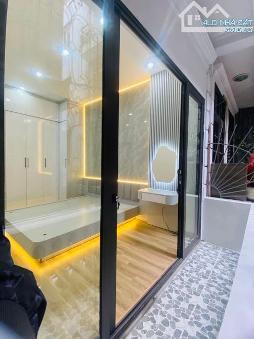 Bán nhà Đường Láng - Đống Đa, mặt ngõ rộng, nhà đẹp, sát đường lớn, 34m2, 7.3 Tỷ - 4