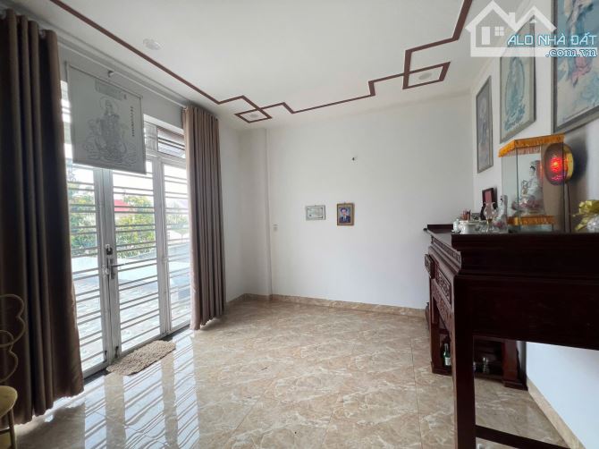 BÁN NHÀ LẦU TÂN PHONG GIÁ CỰC TỐT - 4