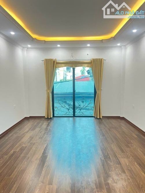 Bán nhà 39m2 cạnh UBND xã Liên Trung, Đan Phượng. Nhà xây 4 tầng, mặt ngõ thông Ôtô đỗ cửa - 4