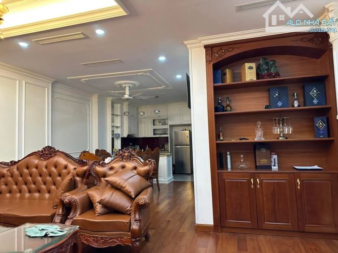 BÁN NHÀ PHÂN LÔ VÍP PHỐ NGUYỄN HOÀNG - TỪ LIÊM - VỈA HÈ - KINH DOANH - THANG MÁY - GARA - 5