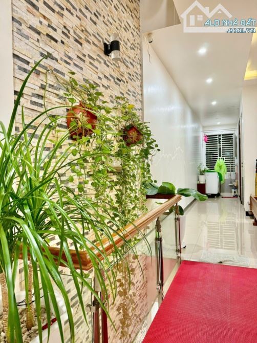 SIÊU PHẨMNHÀ 3 TẦNG TỐNG DUY TÂN - LIÊN CHIỂU - FULL NỘI THẤT- ĐỐI DIỆN BẾN XE - 5,X TỶ! - 5