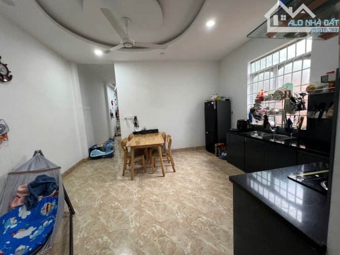 BÁN NHÀ LẦU TÂN PHONG GIÁ CỰC TỐT - 5