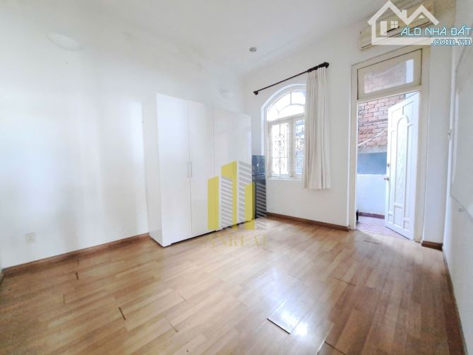 VILLA KHU TRẦN NÃO GIÁ 40 TRIỆU - 5