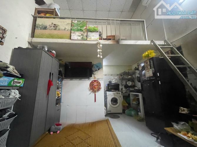 Bán nhà MT 2 tầng + 7 Phòng trọ(5x30), KDC Vietsing, dòng tiền 20 triệu/tháng, chỉ 4,99 tỷ - 6