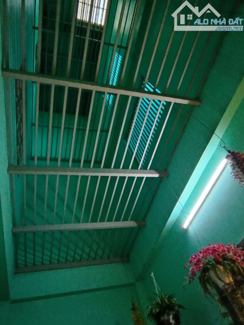 100M2, NHÀ 4 TẦNG, HẺM OTO CHẠY VÒNG QUANH, 5MX 20M, LÊ ĐỨC THỌ, GẦN KÊNH BỜ SÔNG, GIÁ 12. - 7