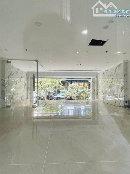 220m2 x 12 tầng, mt 8m-mặt phố Bùi Thị Xuân, Hai bà Trưng-gần Nguyễn Du, Phố Huế