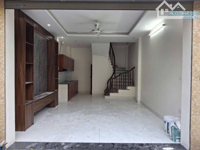 Bán nhà Liên Mạc phân lô mới 5 tầng đẹp tuyệt vời giá xinh - 32m2- 5 tỷ