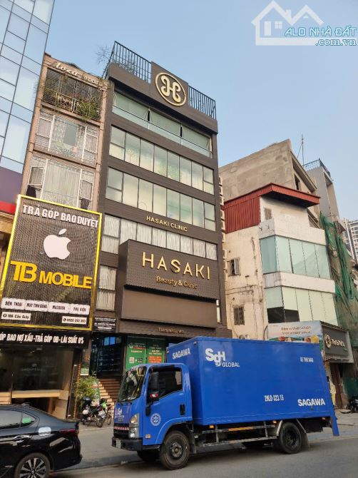 Cho thuê nhà mặt phố cầu giấy, Dt 260m, mt 15m, 4 tầng, thông sàn, thang máy, PCCC
