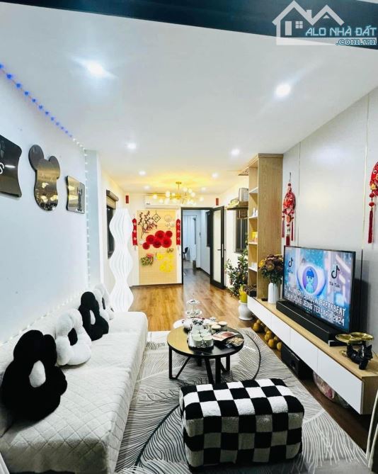 Bán nhà mặt phố Đặng Tiến Đông, Đống Đa, 2 thoáng, 7 tầng thang máy, 37m2 giá 16.5 tỷ