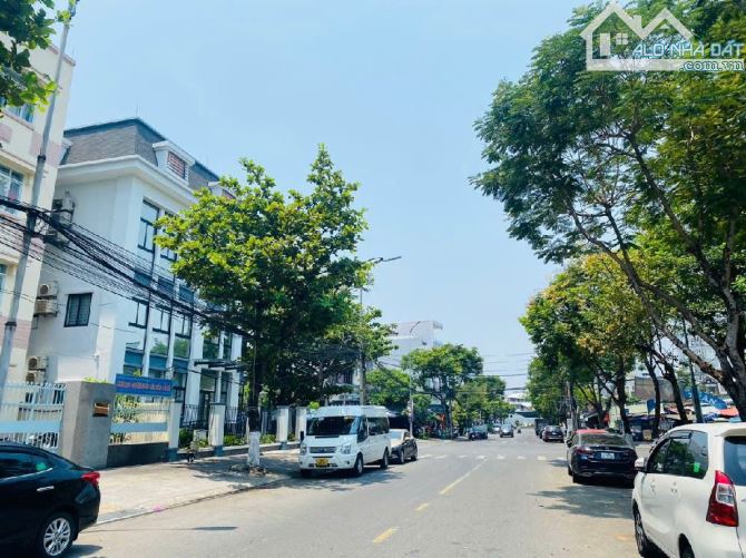 💥💥💥CHỦ CẦN BÁN TOÀ CĂN HỘ 4 TẦNG NGAY CHỢ ĐÊM SƠN TRÀ-DÒNG TIỀN 50- 70 TRIỆU/THÁNG- VIE