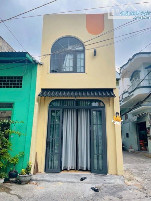 🏡 Nhà hẻm xe hơi Phan Sào Nam 1 trệt kinh doanh, 1 lầu, 2PN, 3WC 🛍 Tiện ích đầy đủ