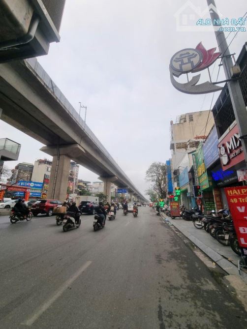 bán nhà mặt phố Trần Phú 42m2 mt 4.5m 5 tầng gần ga Phùng khoang