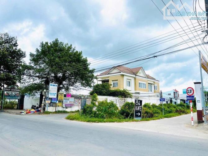Đất Nhựa Trục Thẳng Sân Bóng Duy Khổng Gần Đại Học Trà Vinh