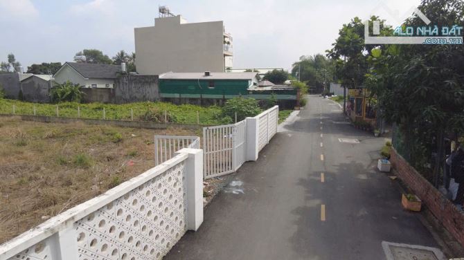 QUẬN 12, LÔ ĐẤT 1242M2 VƯỜN LÀI GẦN SÔNG SÀI GÒN (20x60m)