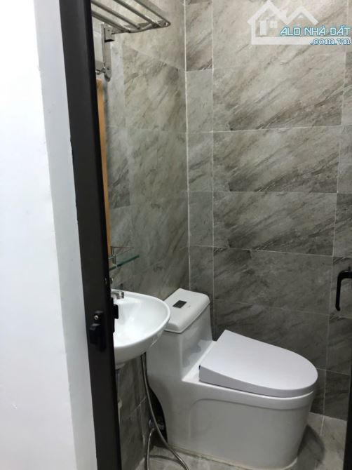 CẦN BÁN CĂN HỘ CHO THUÊ FULL NỘI THẤT CAO CẤP  – DÒNG TIỀN ỔN ĐỊNH 35 TRIỆU/THÁNG – CHỈ 6, - 10