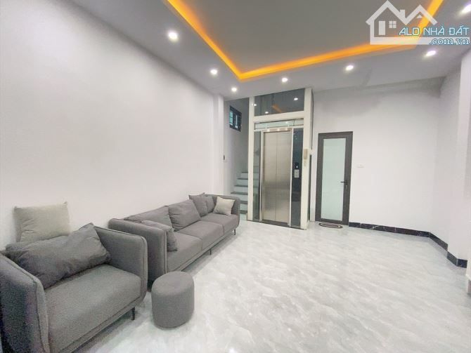 Siêu Cực Hiếm Quang Trung Hà Đông 50m2 5 tầng ô tô đỗ cửa thang máy mặt tiền 4m chỉ 9.1 tỷ - 1