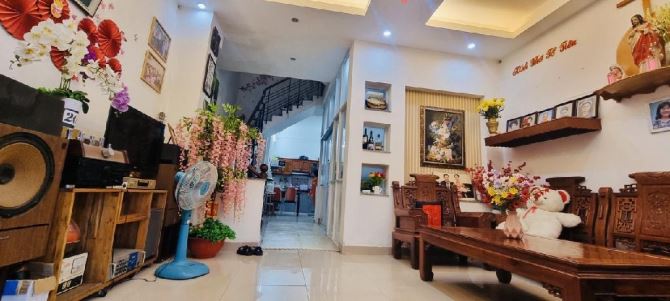 Nhà Đẹp 4T - DT Rộng 81m2(5.5 x 16) Huỳnh Văn Bánh - Chỉ 13 Tỷ 499 TL - 1