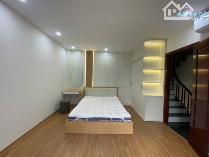 💥CẦN BÁN GẤP NHÀ BÁT KHỐI - LONG BIÊN VỊ TRÍ TRUNG TÂM QUẬN HÀNG XÓM AEON MALL, NHÀ RA Ô - 1