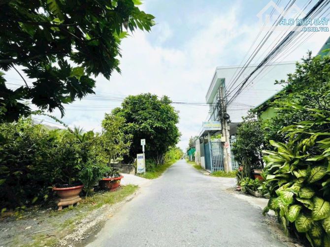 Đất Nhựa Trục Thẳng Sân Bóng Duy Khổng Gần Đại Học Trà Vinh - 1
