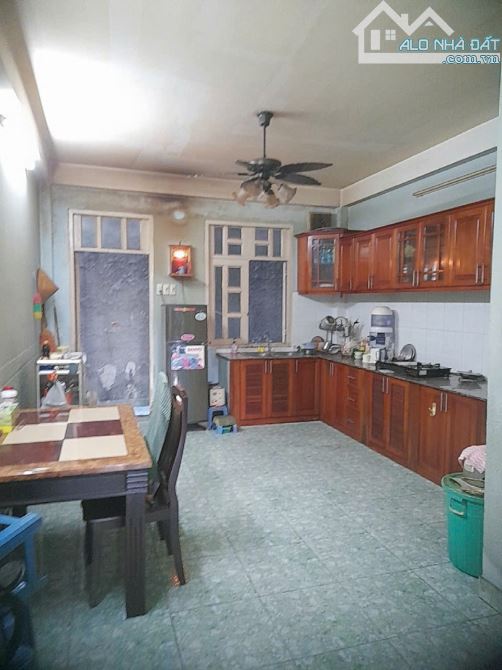 Bình Tân,Nhà 4 tầng 80m2, MT kinh doanh, Khu vip Tên lửa,giá rẻ. - 1