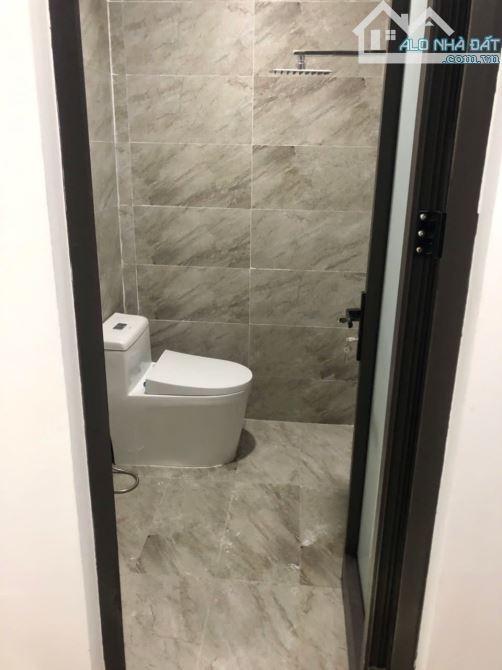 CẦN BÁN CĂN HỘ CHO THUÊ FULL NỘI THẤT CAO CẤP  – DÒNG TIỀN ỔN ĐỊNH 35 TRIỆU/THÁNG – CHỈ 6, - 12
