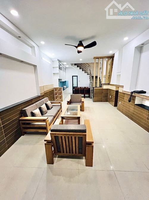 NHÀ MỚI XÂY 5 TẦNG BTCT - NI SƯ HUỲNH LIÊN -TÂN BÌNH-42M2 - NHỈNH 6 TỶ. - 2