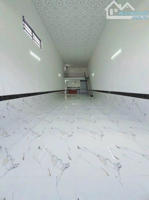 Bán  mặt tiền Hoàng Quốc Việt thuộc An Bình - Nk - Tpct - 2