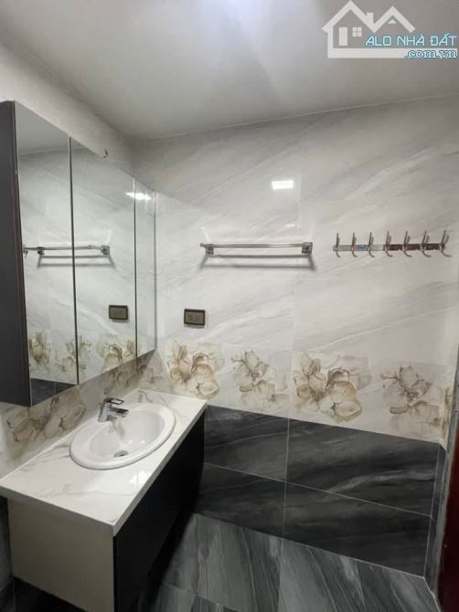 Bán nhà ở ngay DT hơn 50m*4Tầng Tứ Hiệp, Trung Tâm Thanh Trì , ngõ rộng ô ô giá chỉ 7.5 TỶ - 3