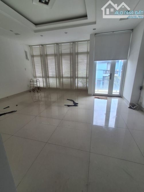 💥MẶT TIỀN KINH DOANH HIẾM NHÀ BÁN - 4 TẦNG MỚI ĐẸP - 90M2 - TÂN PHONG - QUẬN 7  17.5 Ty - 3
