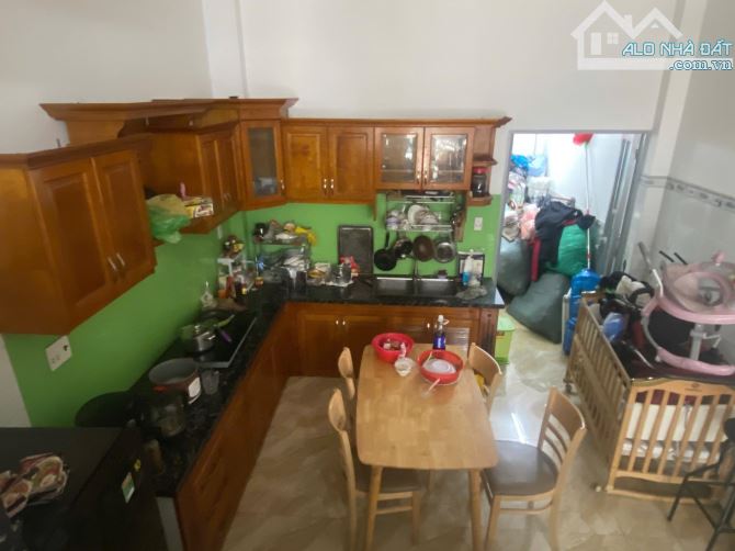 CẦN BÁN NHÀ 3 TẦNG HẺM XE HƠI HIỆP THÀNH 2 QUẬN 12 - 3
