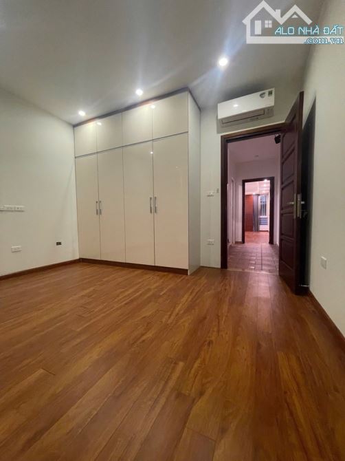 Bán nhà Trần Đại Nghĩa , Khu phân lô , ô tô vào nhà , dt 50m x 5T x 13,5 Tỷ - 3