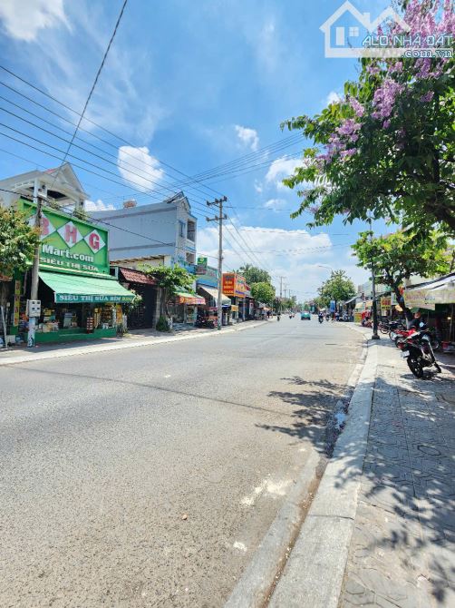 7Tỷ900__113m2 🔥👉 Nhà C4 Mặt Tiền Kinh Doanh Sầm Uất__ngã 4 Trần Hưng Đạo và Hai Bà Trưng - 3