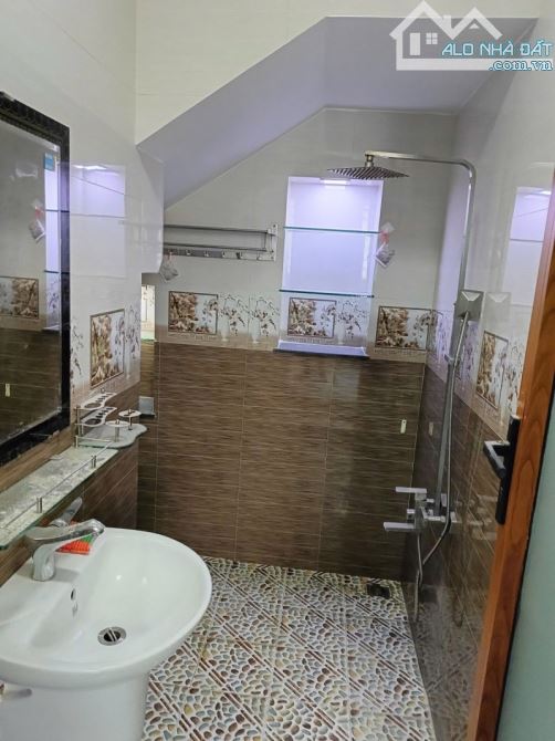 Lô góc, MTKD, Lũy Bán Bích, Tân Phú, 65m2, 5 Tầng, 5m x 13,5m, chỉ 12 tỷ 5 - 3