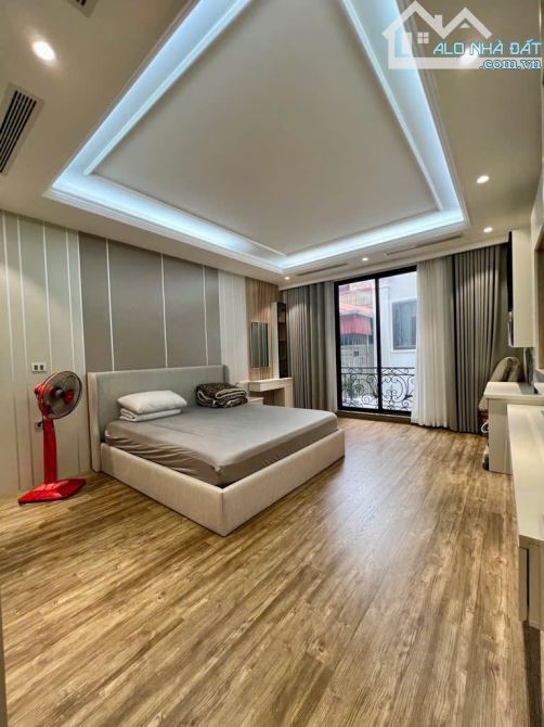 BÁN NHÀ KHU VIP PHƯỜNG NGHĨA ĐÔ, 7 TẦNG THANG MÁY, GARA Ô TÔ, KINH DOANH. 50M GIÁ 19 TỶ - 4