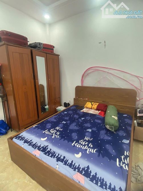 CẦN BÁN NHÀ 3 TẦNG HẺM XE HƠI HIỆP THÀNH 2 QUẬN 12 - 5