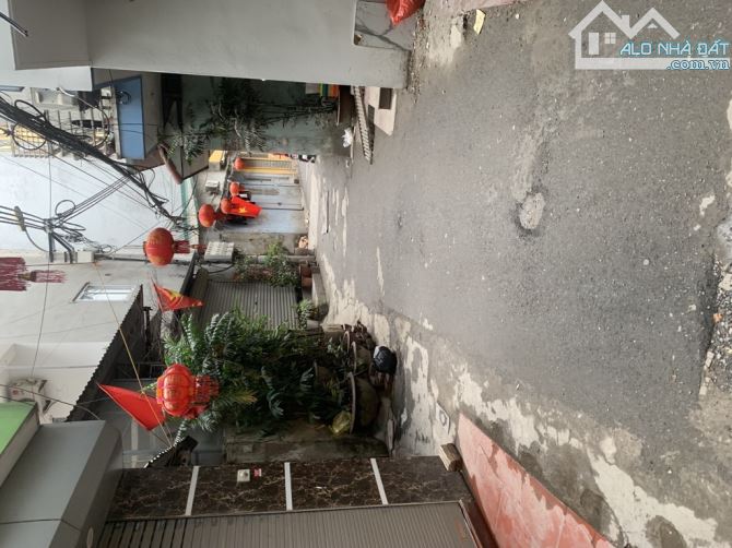 Phú Đô 45/65m. Ngõ thông. Ô tô đỗ cửa. Lô góc. Kinh doanh. 10 tỷ - 6