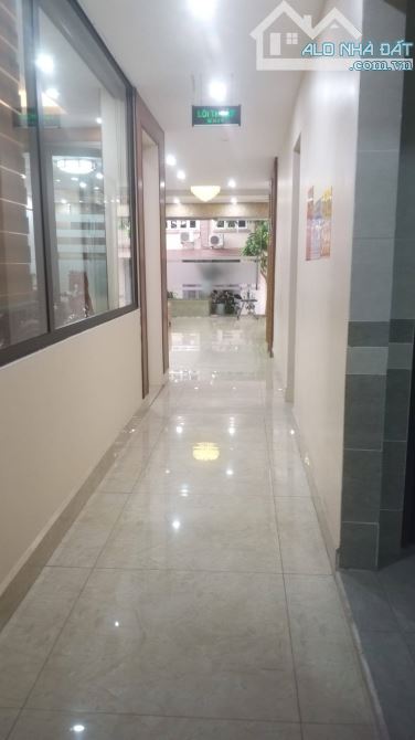 Siêu phẩm mặt phố Bà Triệu 150m2, 10 tầng MT 6.2m, giá 134 tỷ. T/lượng - 7